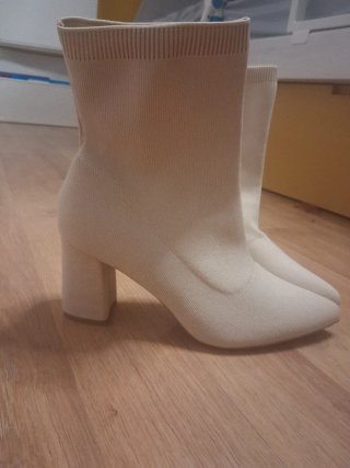 Botines tacón beige talla 41