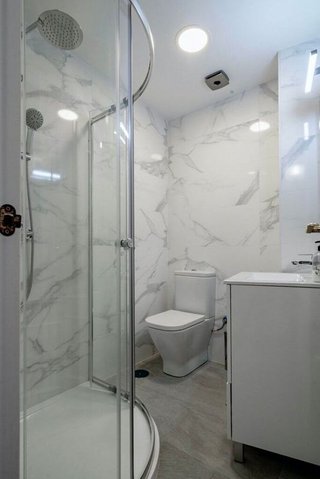 Piso en venta en Playa de los Boliches en Fuengirola