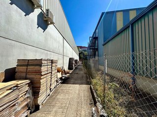 Nave industrial en venta en Castellví de Rosanes