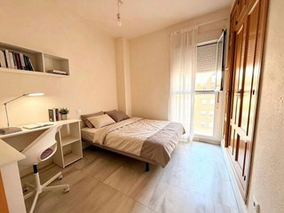 Piso en alquiler en Fontanal - San Carlos - San José en Sevilla