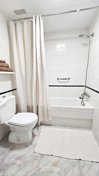 Casa pareada en alquiler en La Siesta - El Salado - Torreta en Torrevieja