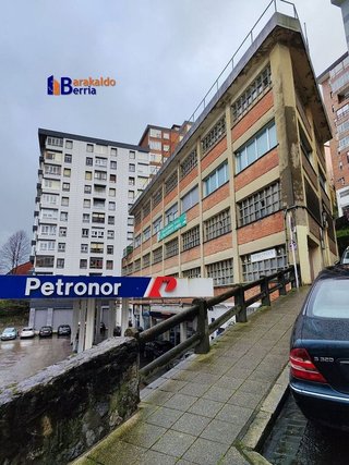 Nave industrial en venta en La Paz - El Carmen - Anunciación en Sestao