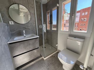 Piso en alquiler en Castillejos en Madrid