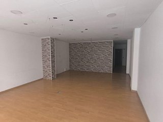 Local comercial en alquiler en Ctra. Santpedor - Bases de Manresa en Manresa