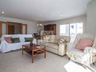 Piso en venta en Nueva Andalucía centro en Marbella