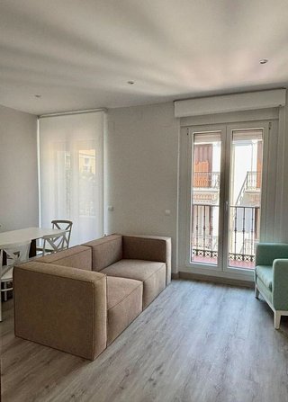 Piso en alquiler en Recoletos en Madrid