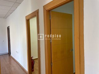 Local comercial en venta en Parque de la Paloma en Benalmádena