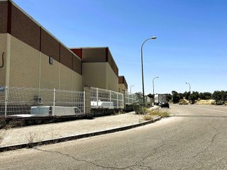 Nave industrial en venta en Altos del Olivar - El Caracol en Valdemoro