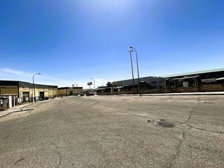 Nave industrial en venta en Altos del Olivar - El Caracol en Valdemoro