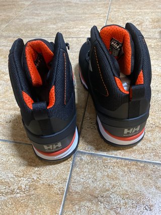 Botas Seguridad Helly Hansen T.42. Nuevo
