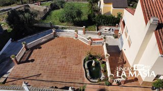 Chalet en venta en Canyelles