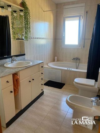 Chalet en venta en Canyelles