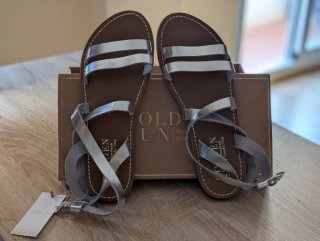 Sandalias Golden Sun plateadas T.39