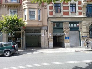 Garaje en venta en Barrio de Abando en Bilbao
