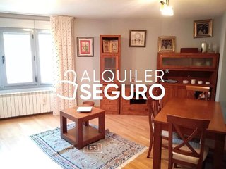 Piso en alquiler en Pajarillos en Valladolid