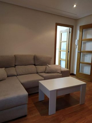 Piso en alquiler en La Chantría - La Lastra en León
