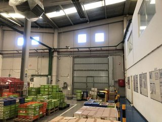Nave industrial en alquiler en Abrera