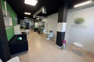 Local comercial en venta en Parque Oeste - Fuente Cisneros en Alcorcón