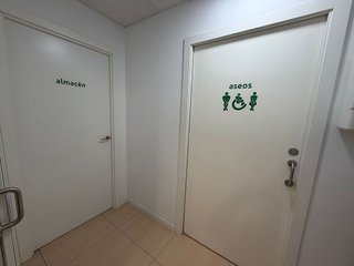 Local comercial en venta en Parque Oeste - Fuente Cisneros en Alcorcón