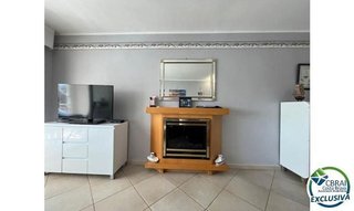 Piso en venta en Empuriabrava en Castelló d´Empúries