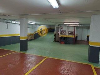 Garaje en venta en Praza España - Casablanca en Vigo
