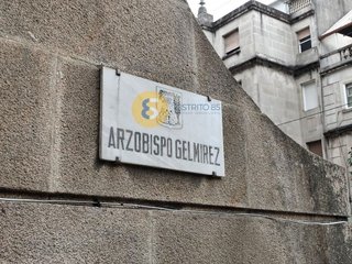 Garaje en venta en Praza España - Casablanca en Vigo
