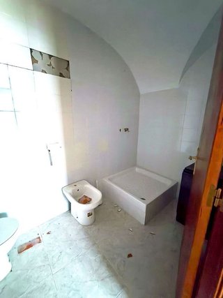 Edificio en venta en Ciudad Monumental en Cáceres