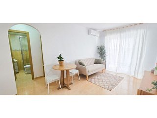 Piso en alquiler en La Siesta - El Salado - Torreta en Torrevieja