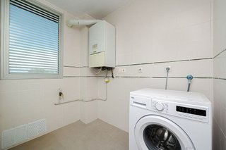 Piso en alquiler en Piovera - Conde Orgaz en Madrid