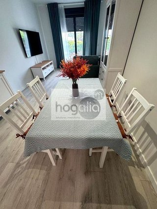 Piso en alquiler en Colores - Entreparques en Sevilla