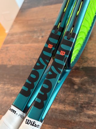 2 Raquetas Wilson Blade 100 v9 300g Grip 2