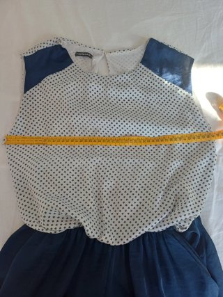 Mono azul marino de verano