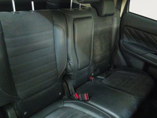 Mitsubishi Outlander 2.0 PHEV Kaiteki 4WD Auto 149 kW (203 CV)