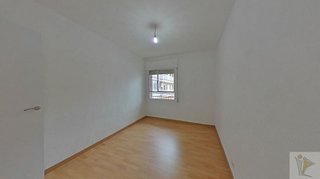 Piso en venta en Pueblo Nuevo en Madrid