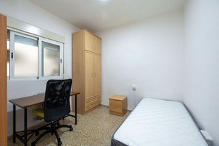 Piso en alquiler en Camino de Ronda - Rosaleda en Granada