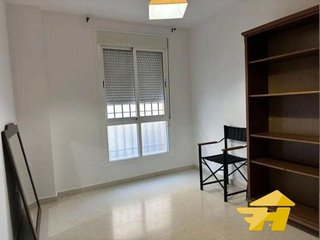 Piso en alquiler en Teatinos en Málaga