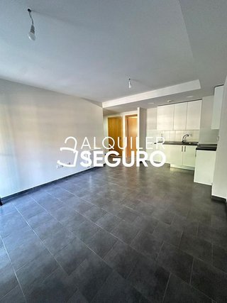 Piso en alquiler en Sur - PAU 4 en Móstoles