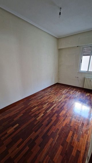Oficina en alquiler en Centro Ciudad en León