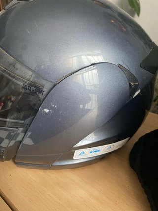 Casco de moto integral SHOEI Tiene pequeño arañazo