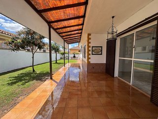 Chalet en alquiler en Espartinas
