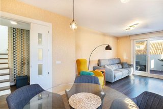 Casa adosada en venta en Zona el Higuerón en Benalmádena