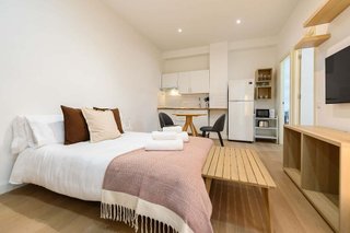 Piso en alquiler en Castillejos en Madrid