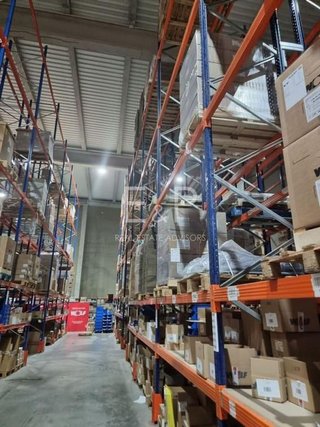 Nave industrial en alquiler en Montserrat - Parque Empresarial en San Fernando de Henares