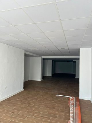 Local comercial en alquiler en Cortadura - Zona Franca  en Cádiz