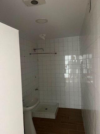 Local comercial en alquiler en Cortadura - Zona Franca  en Cádiz