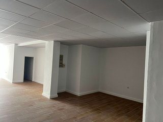 Local comercial en alquiler en Cortadura - Zona Franca  en Cádiz