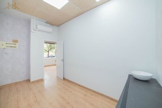 Local comercial en alquiler en El Soto - Coveta en Móstoles
