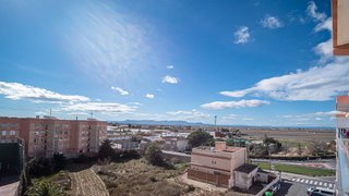 Piso en alquiler en El Perellonet en Valencia