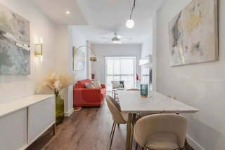 Piso en venta en La Goleta - San Felipe Neri en Málaga