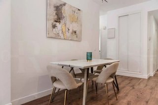 Piso en venta en La Goleta - San Felipe Neri en Málaga